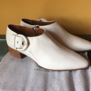 New Aquatalia Ferry calf size 9M